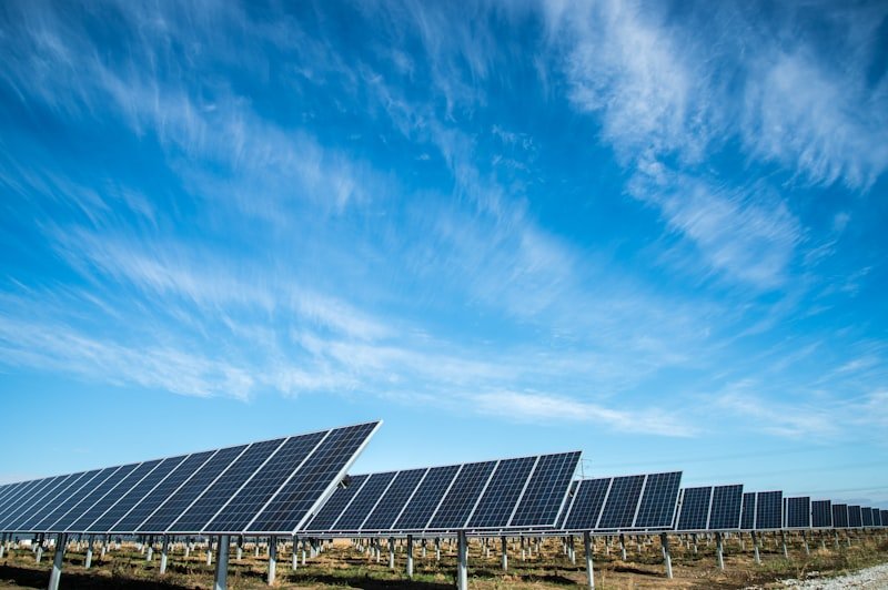 Mono PERC vs Polycrystalline vs TOPCon: Comparing Solar Panel Tech